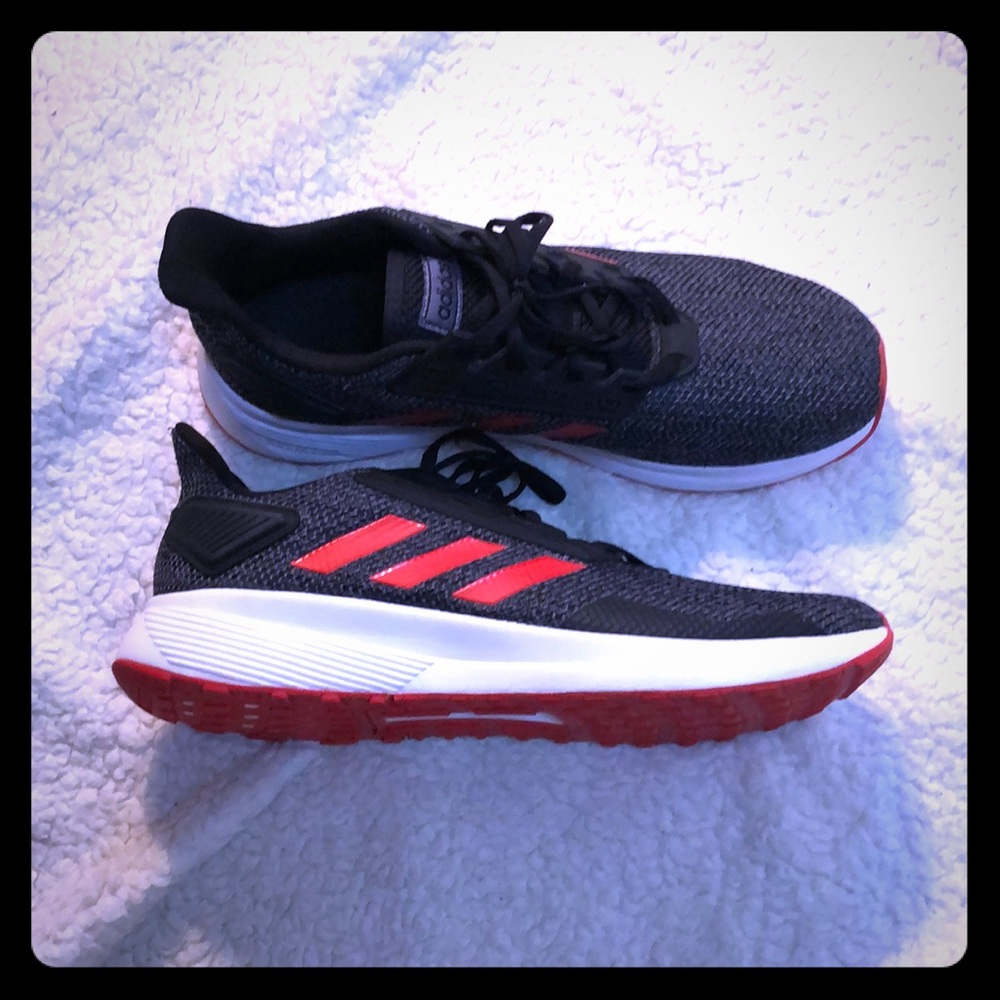 ⭐️Adidas⛅️ Cloudfoam Sneakers 👟